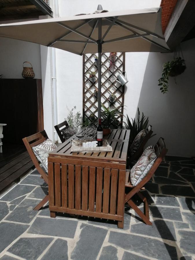 Courtyard House - Sun, Barbecue, Beach Sesimbra Exteriér fotografie